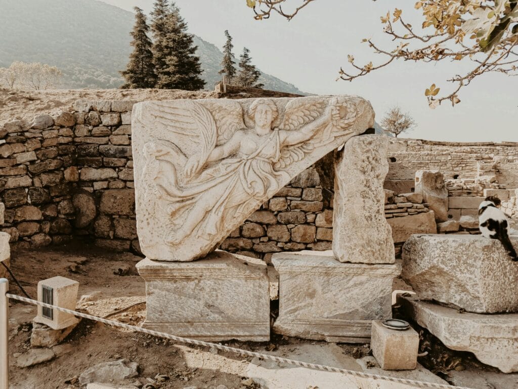 Mythological Journeys: Exploring the Lands of Gods and Heroes 2 Mythological Journeys